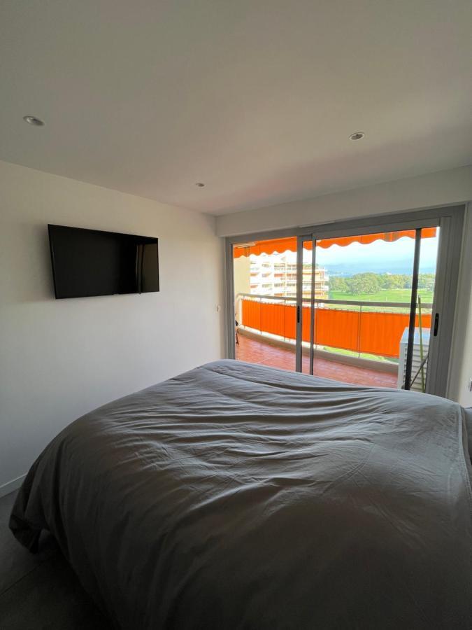 Appartement 2 Pieces Vue Mer, A Proximite De Tout Mandelieu Exteriör bild